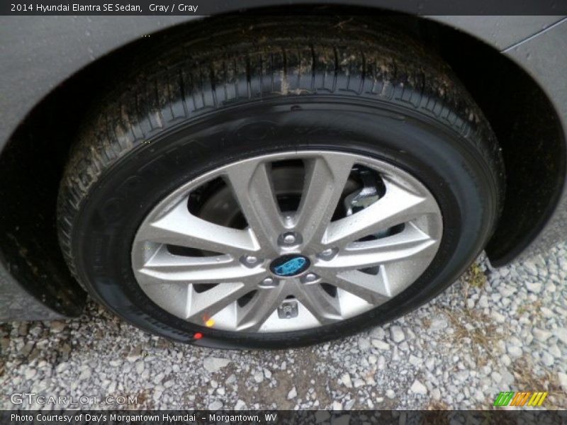 Gray / Gray 2014 Hyundai Elantra SE Sedan