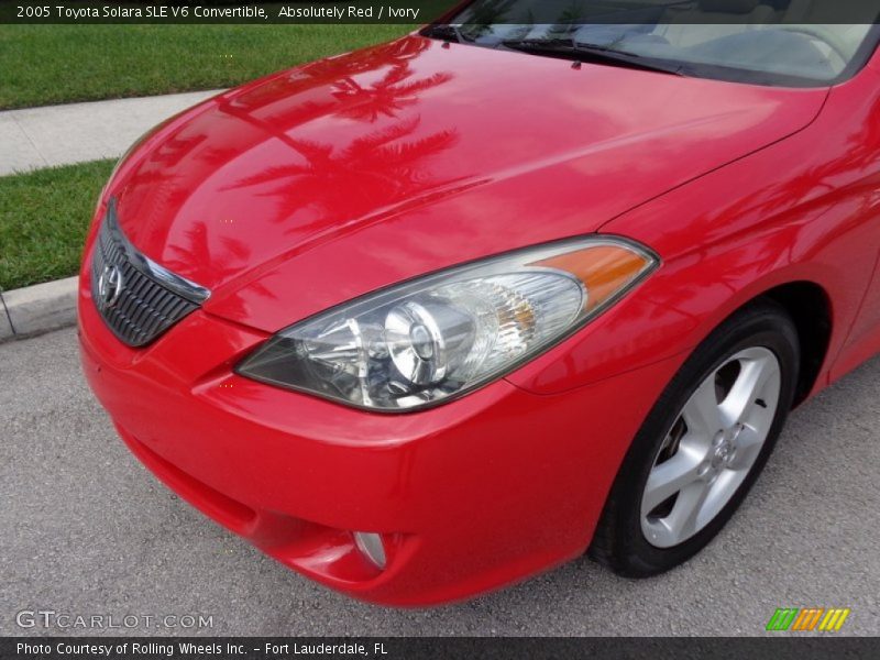 Absolutely Red / Ivory 2005 Toyota Solara SLE V6 Convertible