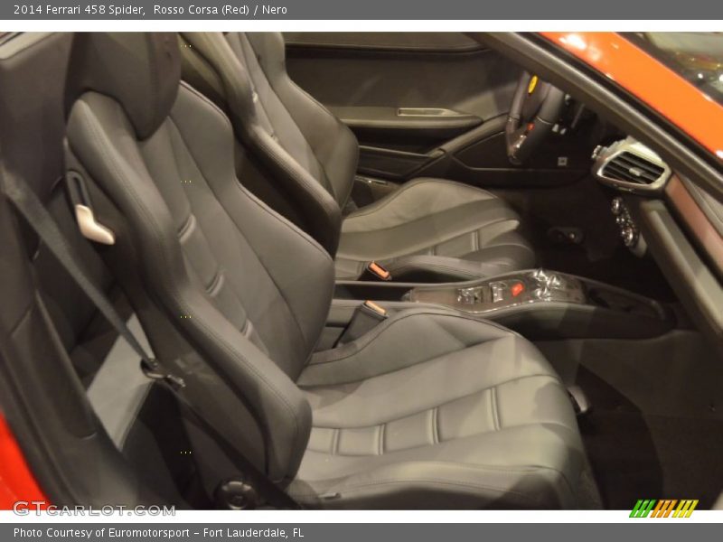 Front Seat of 2014 458 Spider