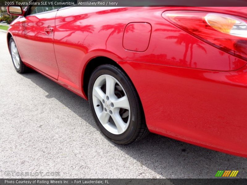 Absolutely Red / Ivory 2005 Toyota Solara SLE V6 Convertible