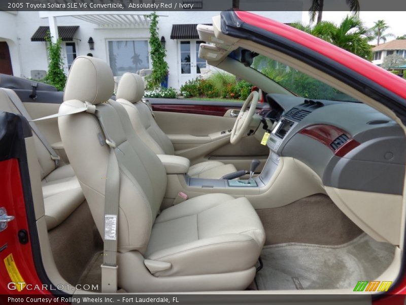 Front Seat of 2005 Solara SLE V6 Convertible
