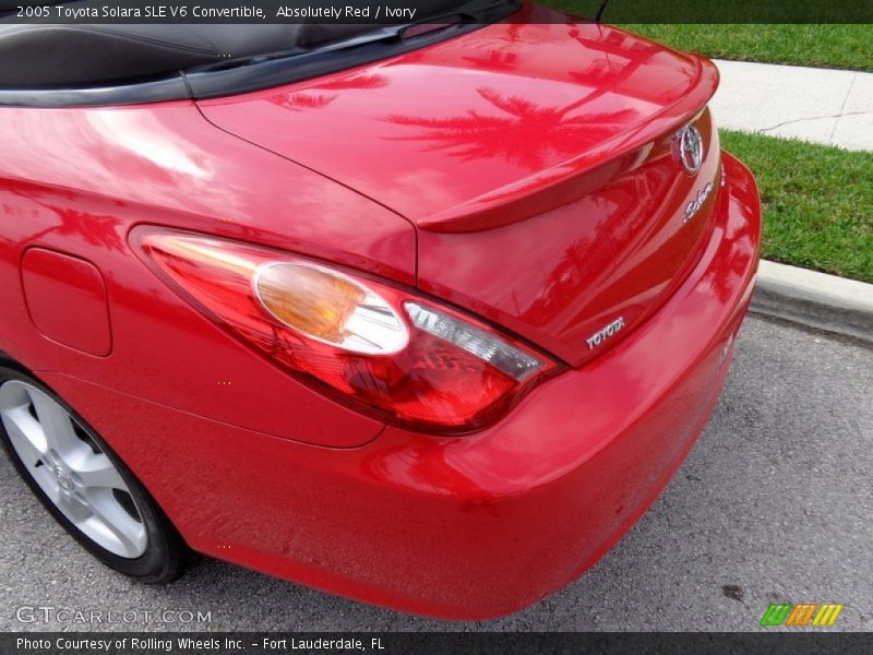 Absolutely Red / Ivory 2005 Toyota Solara SLE V6 Convertible