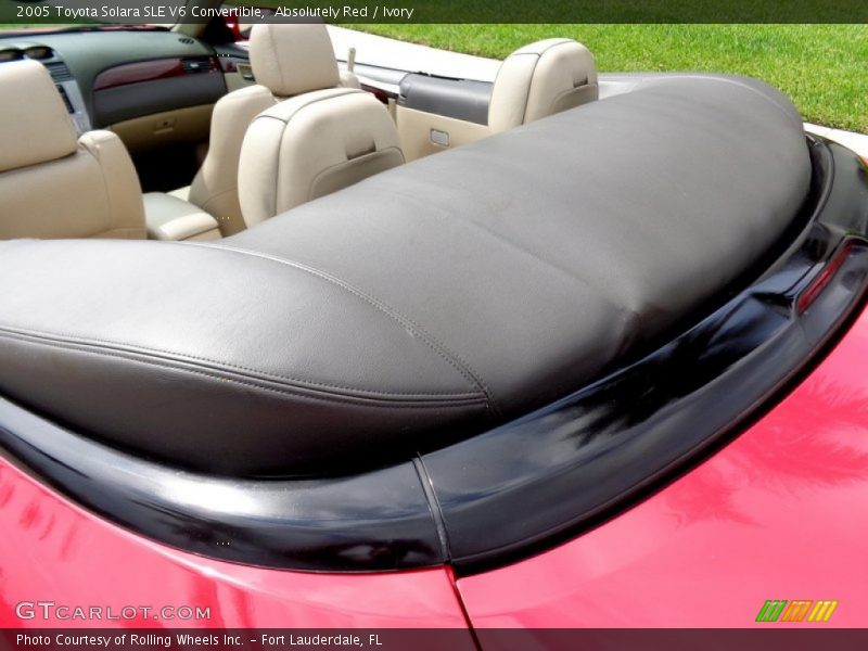 Absolutely Red / Ivory 2005 Toyota Solara SLE V6 Convertible