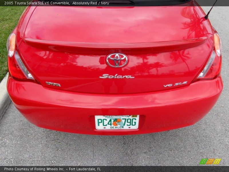 Absolutely Red / Ivory 2005 Toyota Solara SLE V6 Convertible