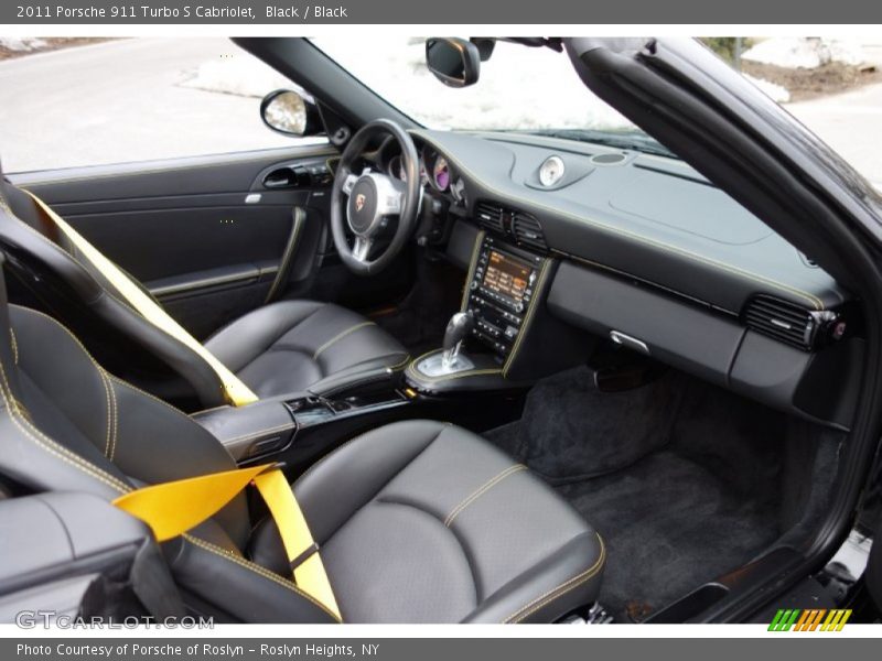 Dashboard of 2011 911 Turbo S Cabriolet
