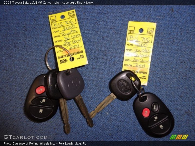 Keys of 2005 Solara SLE V6 Convertible