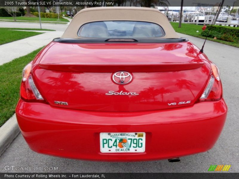 Absolutely Red / Ivory 2005 Toyota Solara SLE V6 Convertible