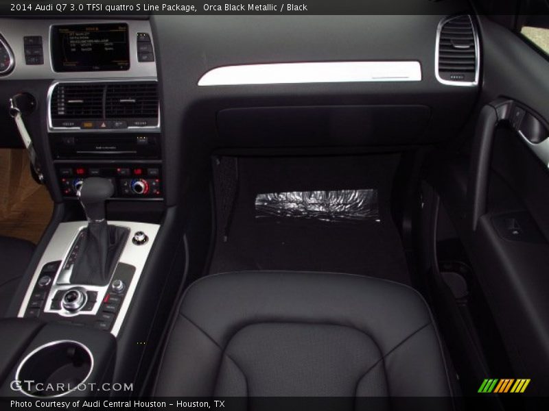 Orca Black Metallic / Black 2014 Audi Q7 3.0 TFSI quattro S Line Package