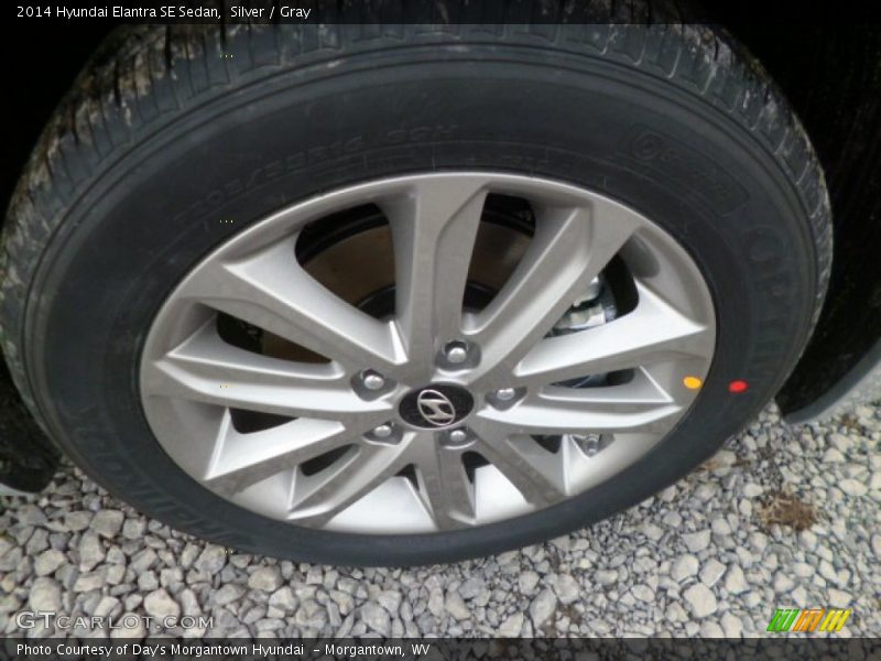 Silver / Gray 2014 Hyundai Elantra SE Sedan
