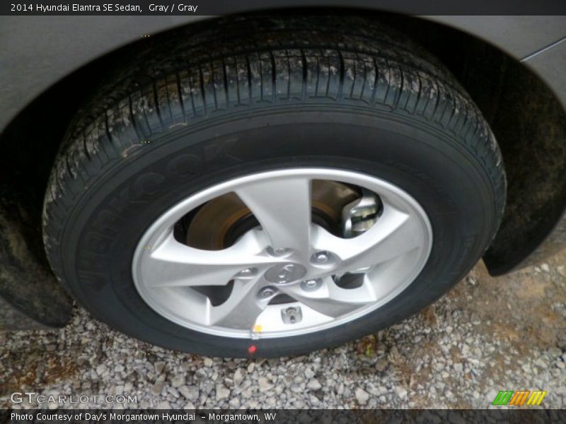 Gray / Gray 2014 Hyundai Elantra SE Sedan