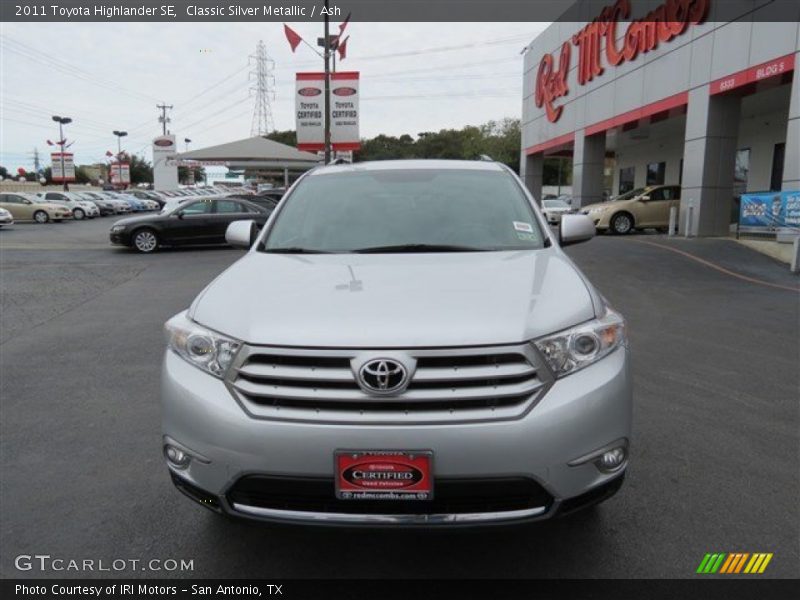 Classic Silver Metallic / Ash 2011 Toyota Highlander SE