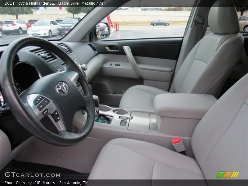 Classic Silver Metallic / Ash 2011 Toyota Highlander SE