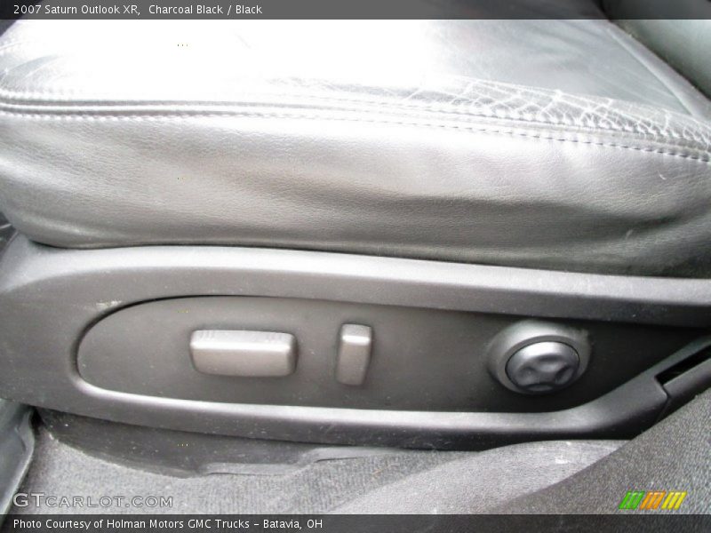 Charcoal Black / Black 2007 Saturn Outlook XR