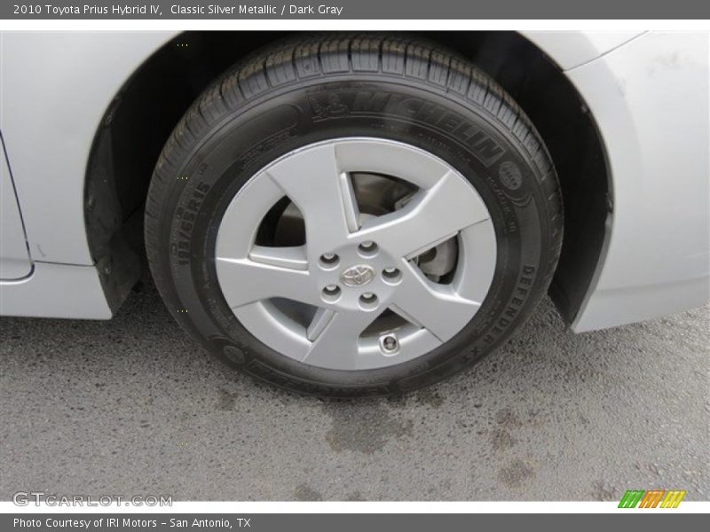 Classic Silver Metallic / Dark Gray 2010 Toyota Prius Hybrid IV