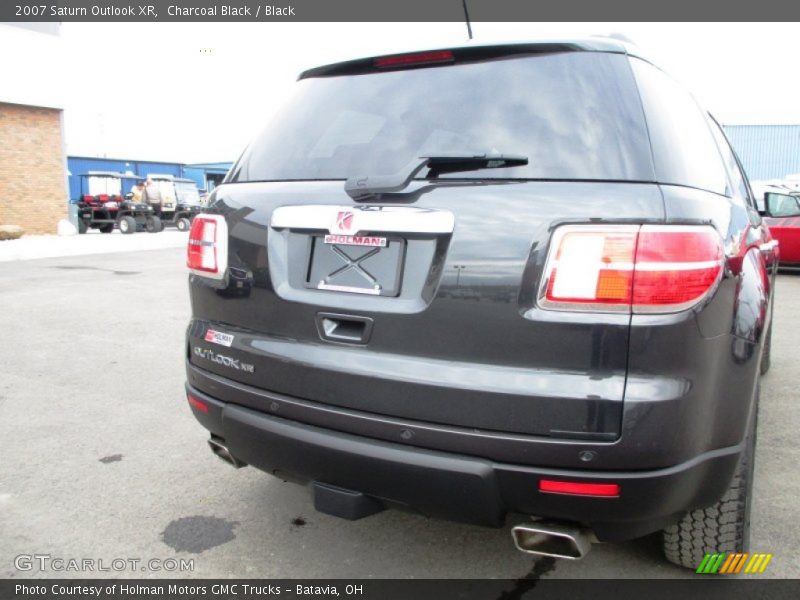 Charcoal Black / Black 2007 Saturn Outlook XR