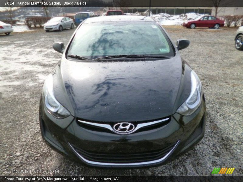 Black / Beige 2014 Hyundai Elantra SE Sedan