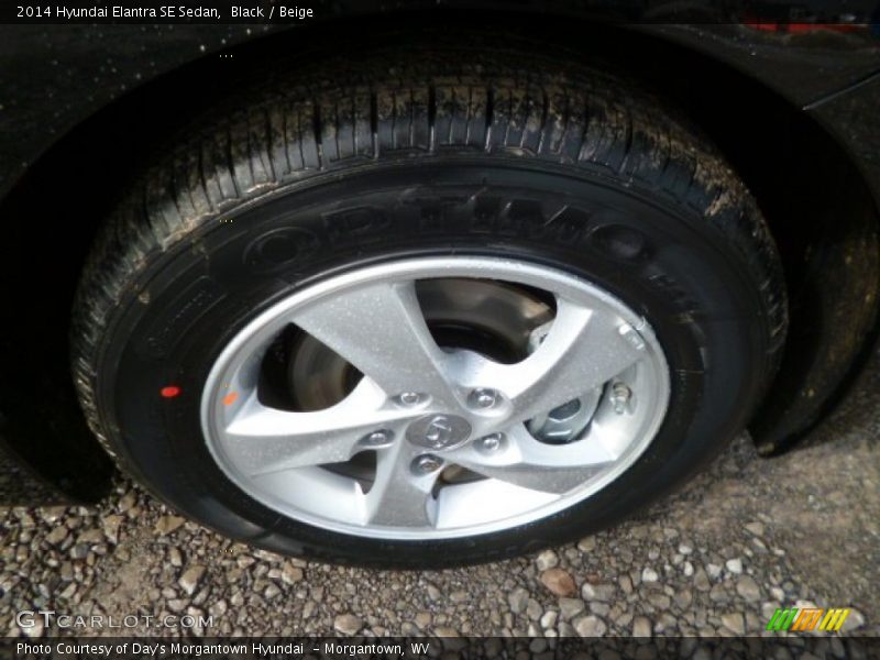 Black / Beige 2014 Hyundai Elantra SE Sedan