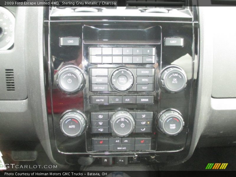 Sterling Grey Metallic / Charcoal 2009 Ford Escape Limited 4WD