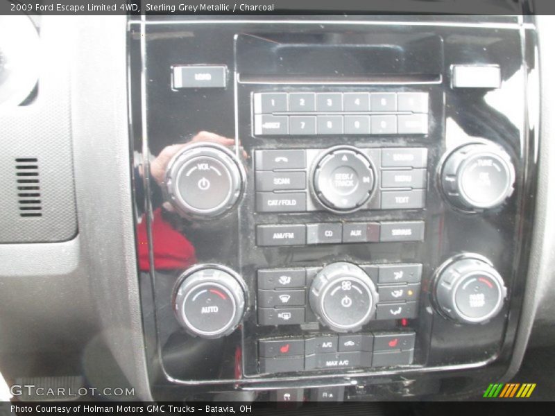 Sterling Grey Metallic / Charcoal 2009 Ford Escape Limited 4WD