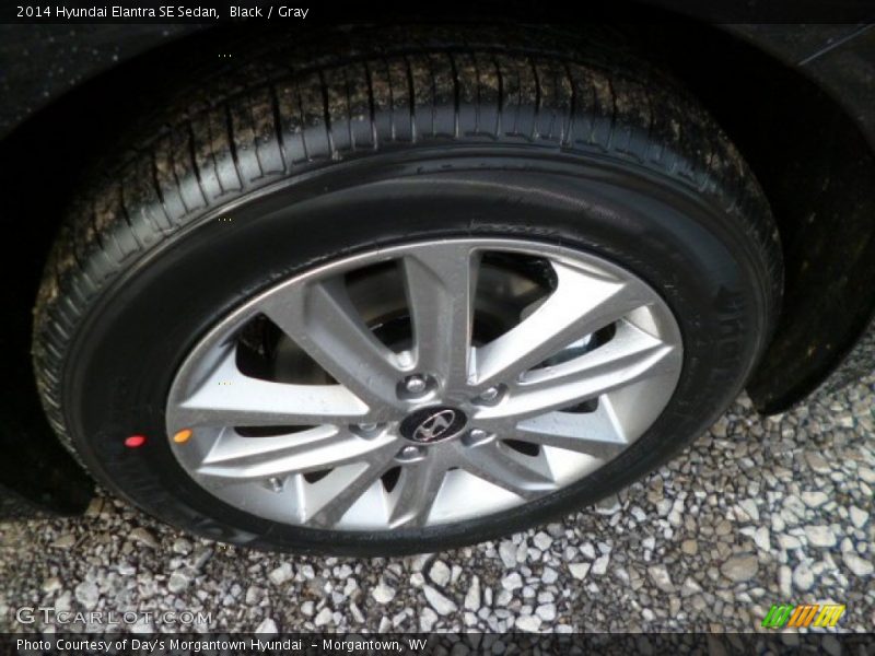 Black / Gray 2014 Hyundai Elantra SE Sedan