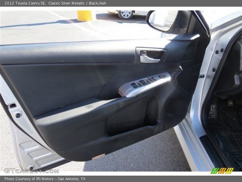 Classic Silver Metallic / Black/Ash 2012 Toyota Camry SE