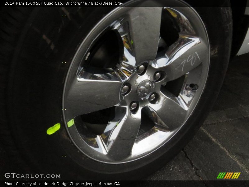 Bright White / Black/Diesel Gray 2014 Ram 1500 SLT Quad Cab