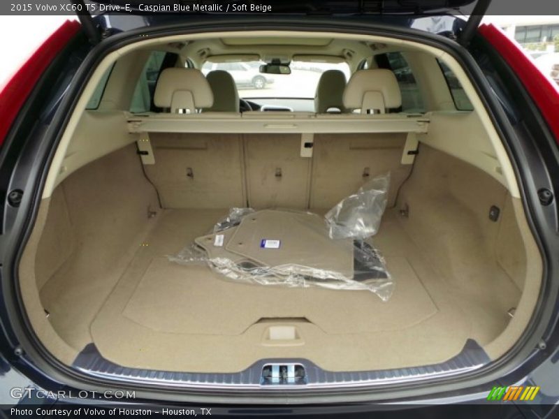  2015 XC60 T5 Drive-E Trunk