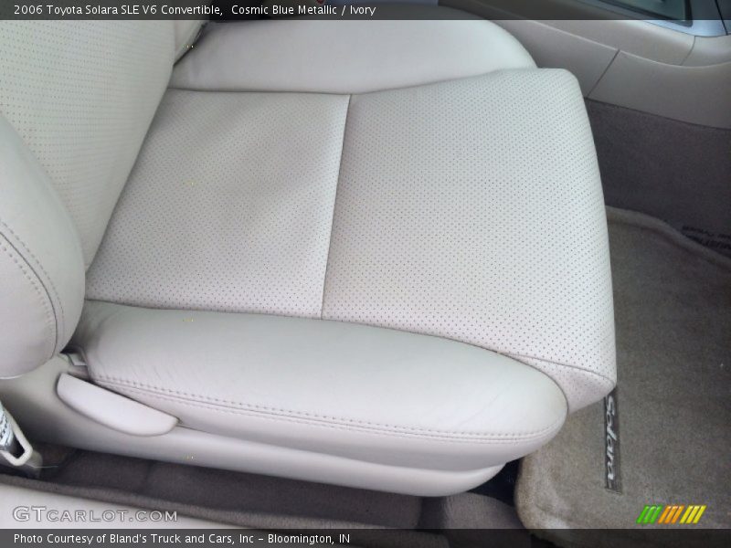 Cosmic Blue Metallic / Ivory 2006 Toyota Solara SLE V6 Convertible