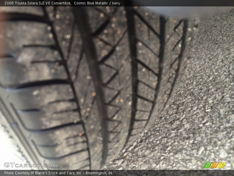 Cosmic Blue Metallic / Ivory 2006 Toyota Solara SLE V6 Convertible