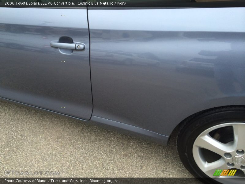 Cosmic Blue Metallic / Ivory 2006 Toyota Solara SLE V6 Convertible