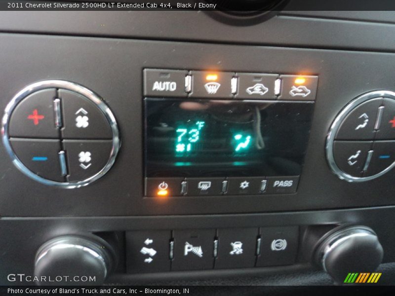 Black / Ebony 2011 Chevrolet Silverado 2500HD LT Extended Cab 4x4