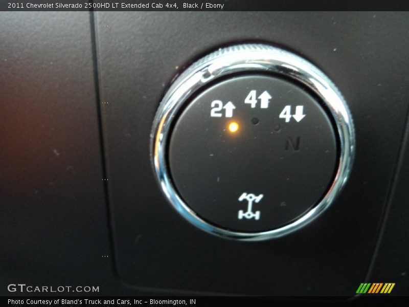 Black / Ebony 2011 Chevrolet Silverado 2500HD LT Extended Cab 4x4