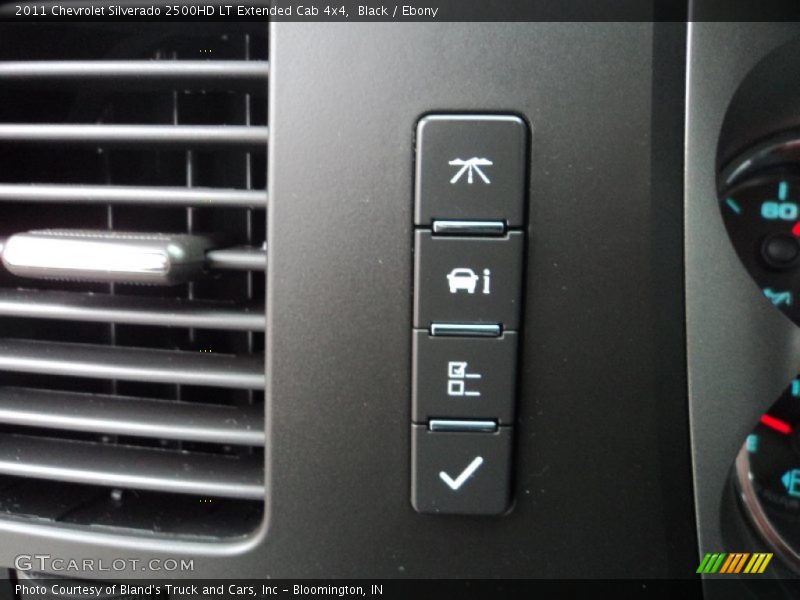 Black / Ebony 2011 Chevrolet Silverado 2500HD LT Extended Cab 4x4