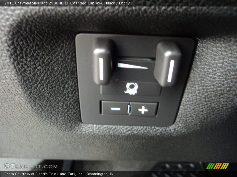 Black / Ebony 2011 Chevrolet Silverado 2500HD LT Extended Cab 4x4
