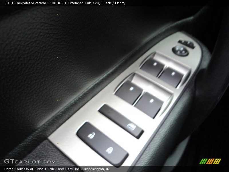 Black / Ebony 2011 Chevrolet Silverado 2500HD LT Extended Cab 4x4