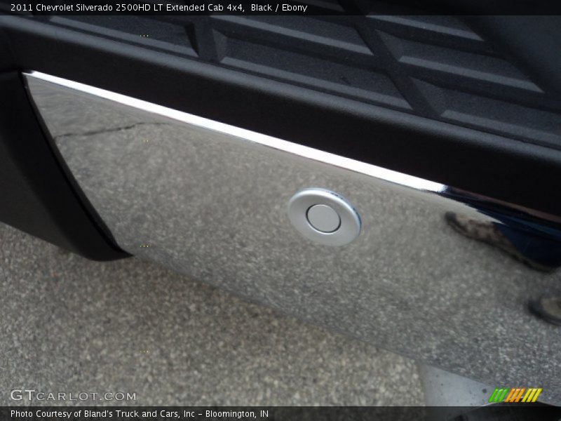 Black / Ebony 2011 Chevrolet Silverado 2500HD LT Extended Cab 4x4
