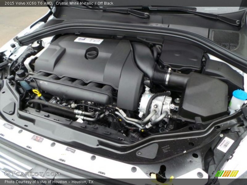 Crystal White Metallic / Off Black 2015 Volvo XC60 T6 AWD