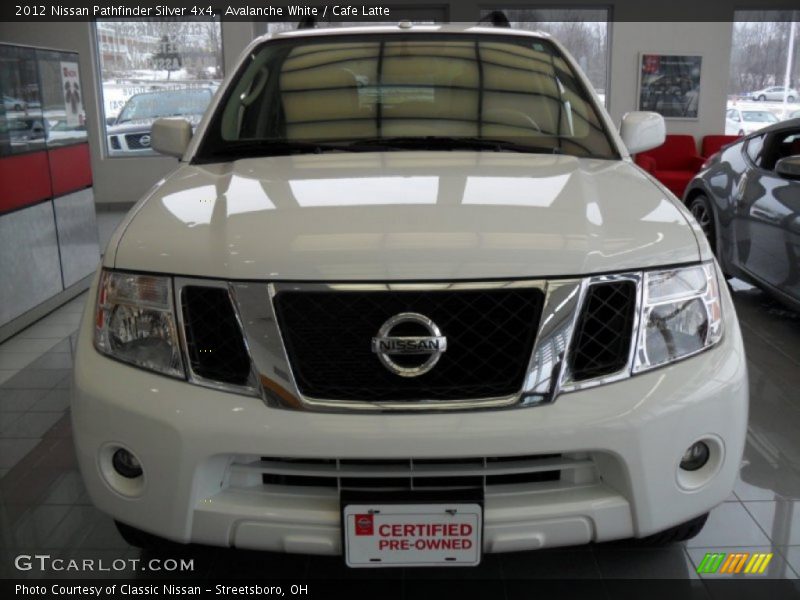 Avalanche White / Cafe Latte 2012 Nissan Pathfinder Silver 4x4