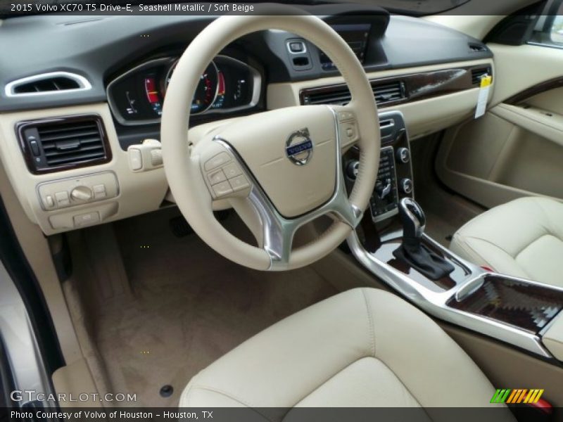  2015 XC70 T5 Drive-E Soft Beige Interior