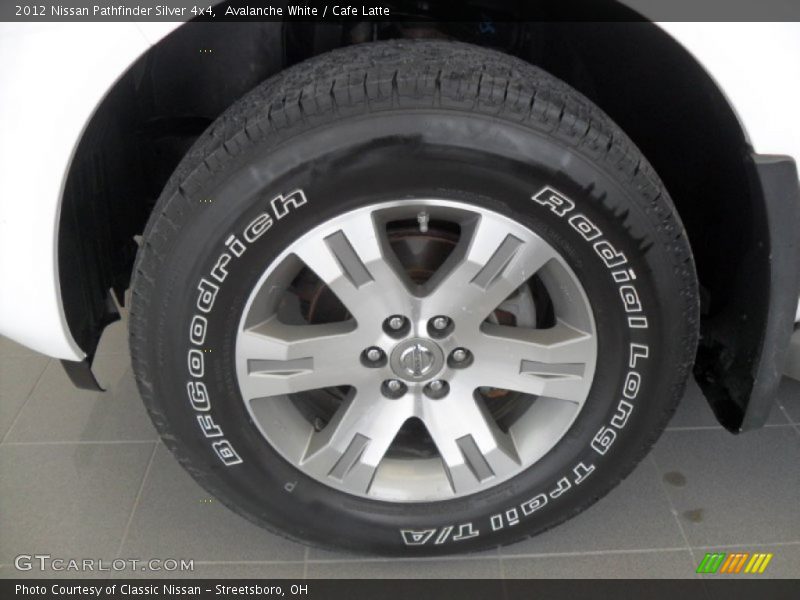 Avalanche White / Cafe Latte 2012 Nissan Pathfinder Silver 4x4