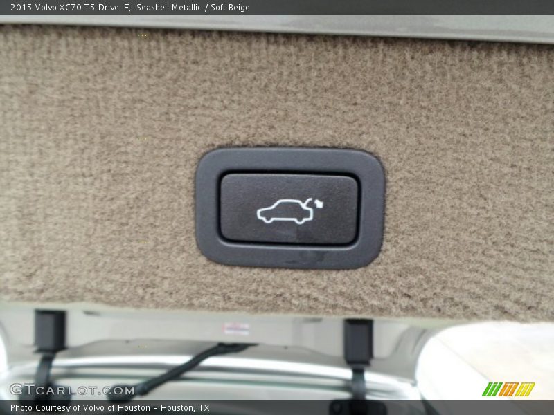 Controls of 2015 XC70 T5 Drive-E