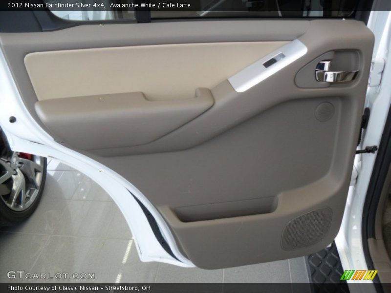 Avalanche White / Cafe Latte 2012 Nissan Pathfinder Silver 4x4