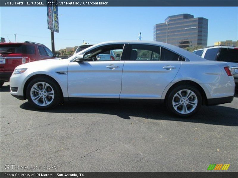 Ingot Silver Metallic / Charcoal Black 2013 Ford Taurus SEL