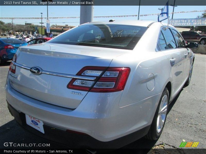 Ingot Silver Metallic / Charcoal Black 2013 Ford Taurus SEL