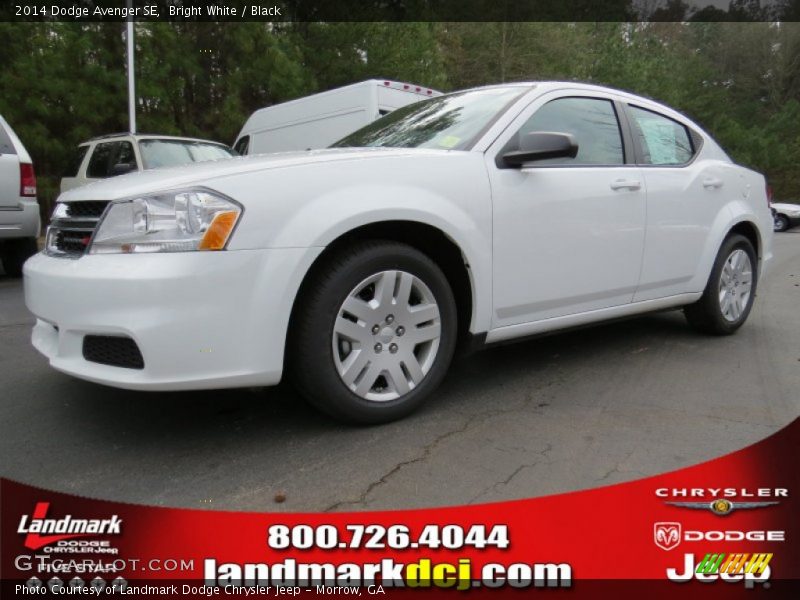Bright White / Black 2014 Dodge Avenger SE