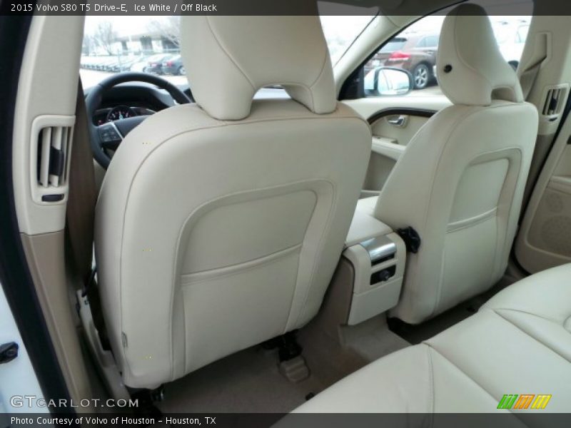 Rear Seat of 2015 S80 T5 Drive-E