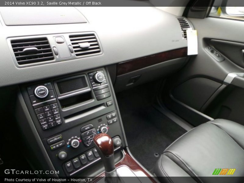 Saville Grey Metallic / Off Black 2014 Volvo XC90 3.2