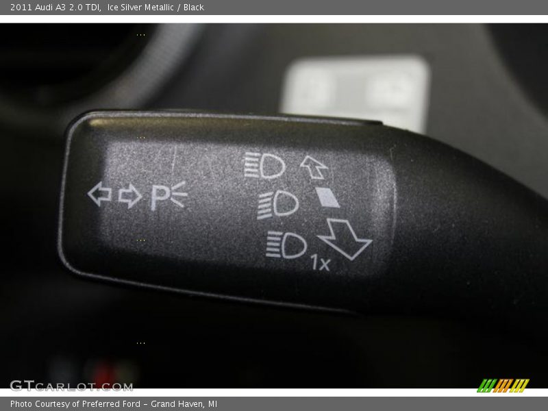 Ice Silver Metallic / Black 2011 Audi A3 2.0 TDI