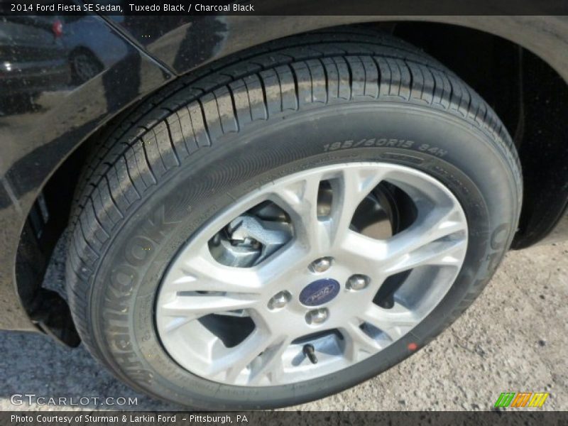 Tuxedo Black / Charcoal Black 2014 Ford Fiesta SE Sedan