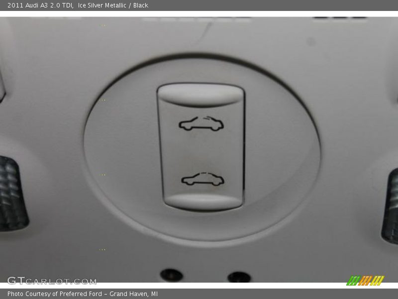 Ice Silver Metallic / Black 2011 Audi A3 2.0 TDI